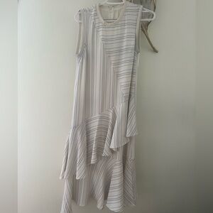 Black & White Flattering wrap Midi dress